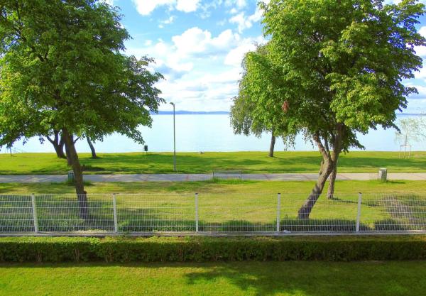 Beszédes Apartman (Siófok) közvetlen vízparti  4 fős