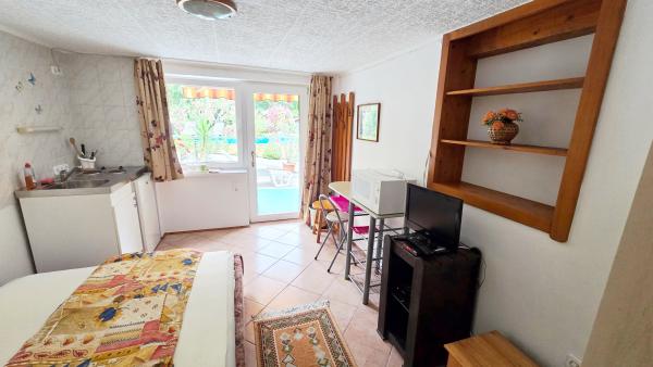 Pipacs Vendégház (Balatonszárszó) 2-es kisapartman (2fős)